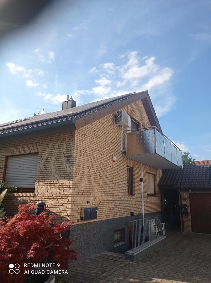 Moderne Ferienwohnung Neckarschleife Mit Klimaanlage Kirchheim am Neckar Buitenkant foto